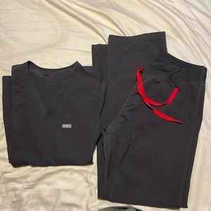 FIGS Charcoal Grey Scrub Set